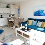 Badhotel アパート 3*