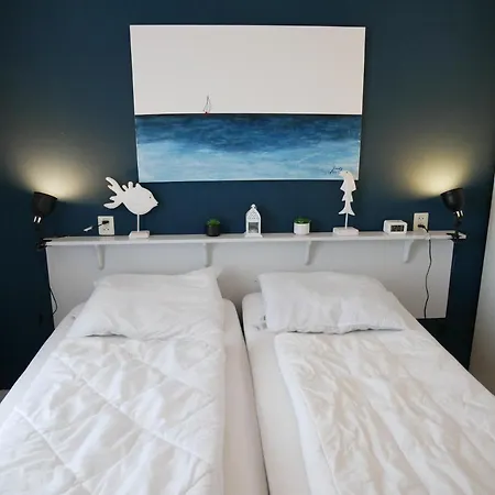 Badhotel *